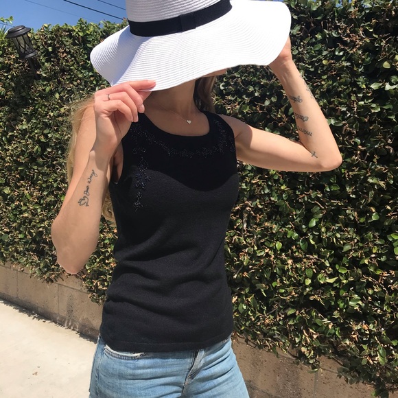 Eye Candy Body Con Sleeveless Knit Sweater - Picture 9 of 9